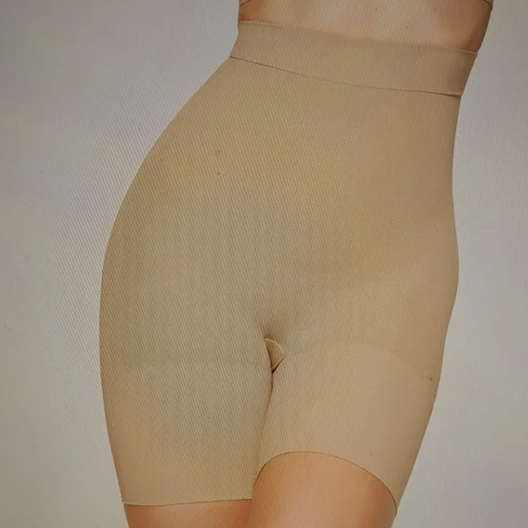 SKIMS HIGH-WAISTED MID THIGH SHAPER SHORT XL - Picture 1 of 8